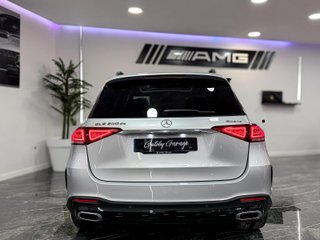 Mercedes-Benz GLE 350DE AMG FULL