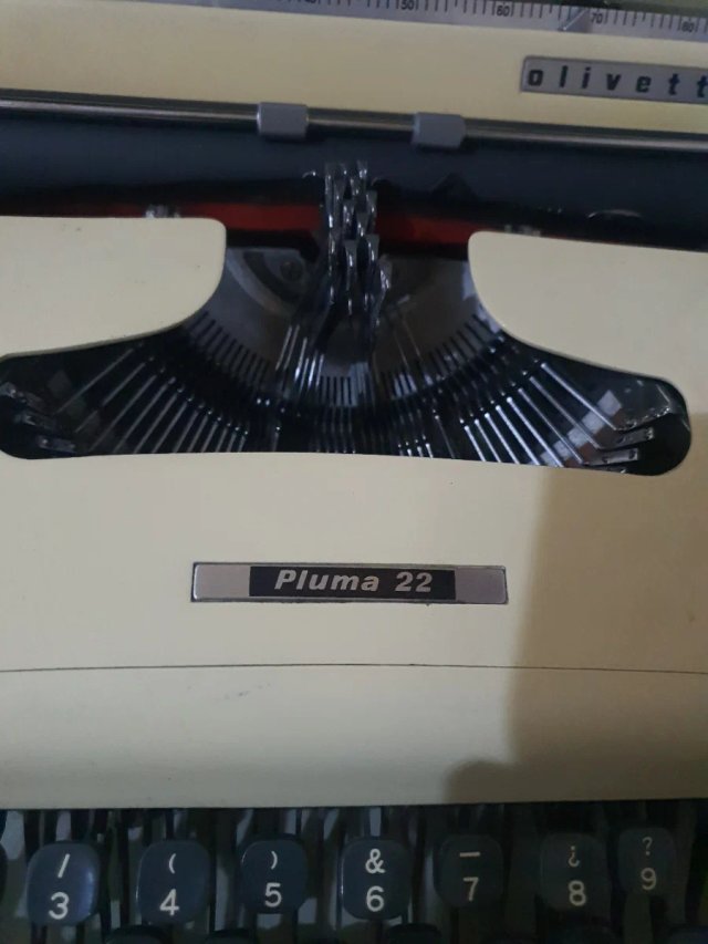 Olivetti Pluma 22 Máquina de Escribir