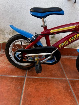 Bicicleta Paw Patrol Roja y Azul