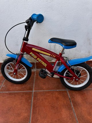 Bicicleta Paw Patrol Roja y Azul