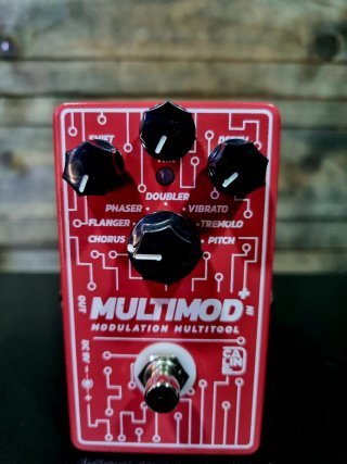 Pedal Guitarra Caline Multimod Modulation