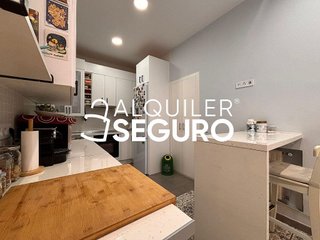 Piso en alquiler en Palos de Moguer en Madrid