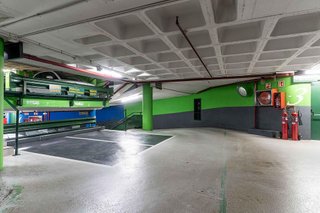 Garaje en alquiler en Les Tres Torres en Barcelona