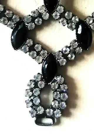 PIEZAS P/COLLAR DE CRISTALES SWAROVSKI. PRECIO/UD