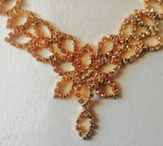 PIEZAS P/COLLAR DE CRISTALES SWAROVSKI. PRECIO/UD