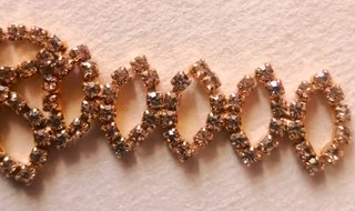 PIEZAS P/COLLAR DE CRISTALES SWAROVSKI. PRECIO/UD