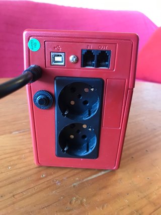 SAI Salicru SPS One 700VA (No enciende)