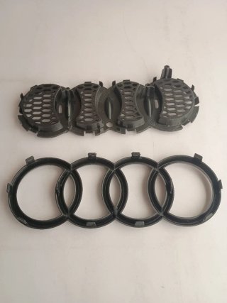 Emblema Audi RS4 Negro LEER