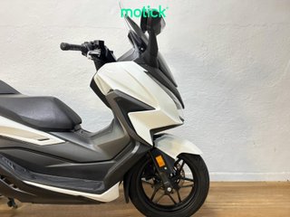 HONDA FORZA 125