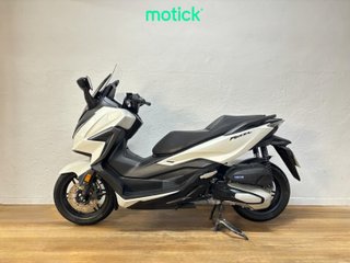 HONDA FORZA 125