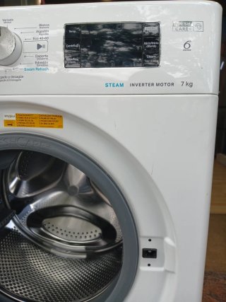 Lavatrice Whirlpool 7 kg con motore Inverter a vapore