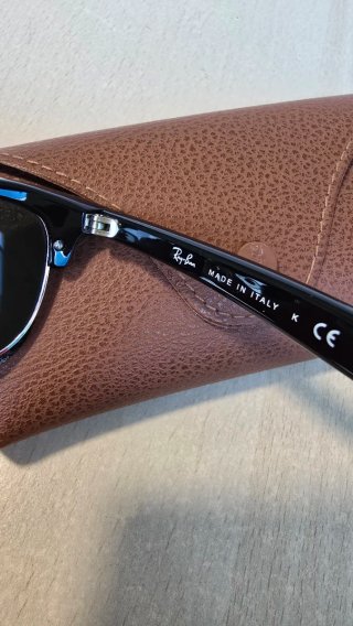 Gafas de sol Ray-Ban RB4132 negras y plateadas