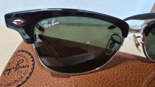 Gafas de sol Ray-Ban RB4132 negras y plateadas