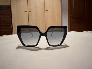 Occhiali da sole Fendi neri e grigi