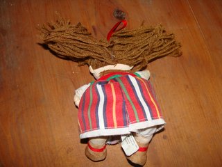 Boneca Madeira Peluche Lembrança