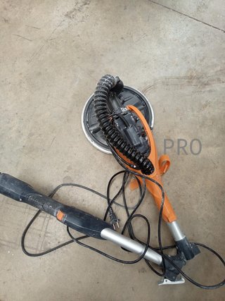 Lijadora Jirafa MAXXT 820W: plegable