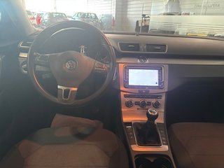 Volkswagen Passat 2012