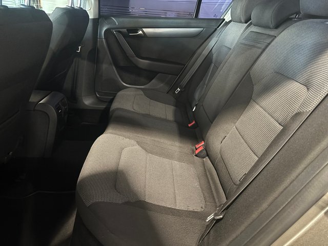 Volkswagen Passat 2012