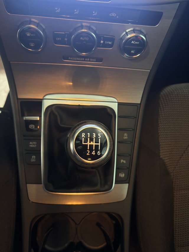 Volkswagen Passat 2012