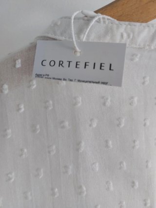 Blusa Cortefiel plumeti blanca