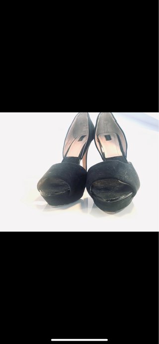 Zapatos de tacón negros