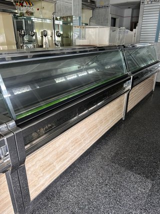 Mostrador refrigerado heladería