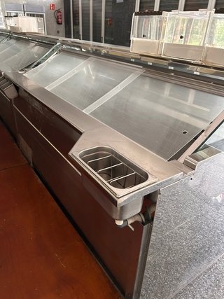 Mostrador refrigerado heladería