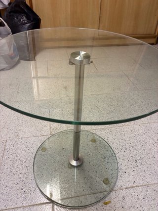 Velador de cristal redondo , base 35cm mesa 45cm,