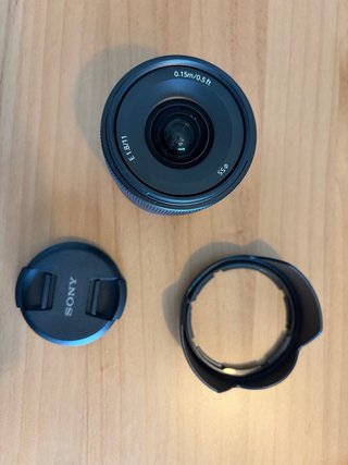 Lente Sony E 1.8/11