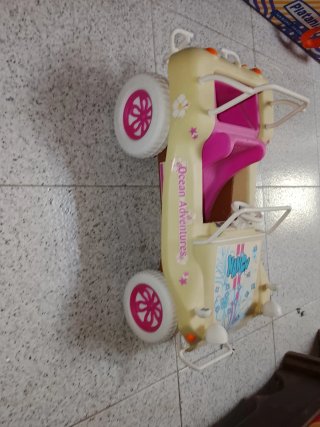 Coche de juguete Nancy