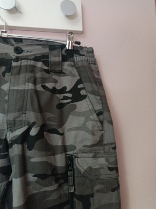 Pantalón corto camuflaje talla S