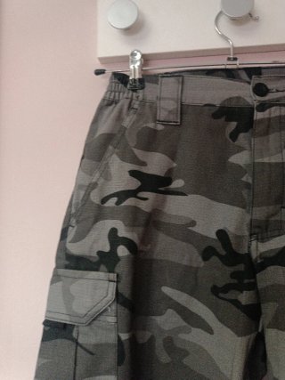 Pantalón corto camuflaje talla S