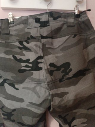 Pantalón corto camuflaje talla S