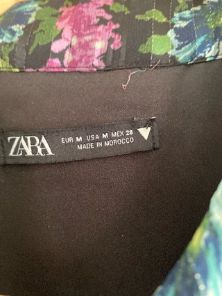 Vestido de seda estampado floral