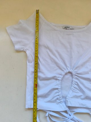 Top blanco cut out Subdued talla S