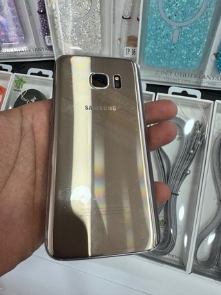 Samsung Galaxy S7 Dorado