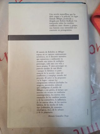 Libro "Rebelion en Milagro" Jhon Nichols