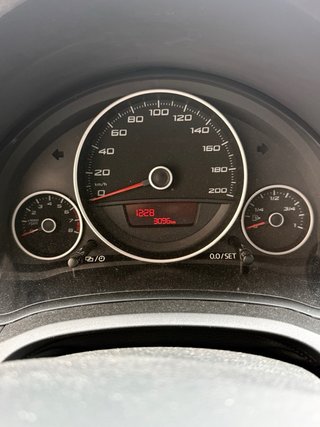 SEAT Mii BY MANGO BEIGE -SOLO 3.000 Kilometros