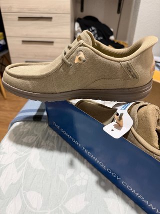 Skechers DD Slip In Talla 42 Beige