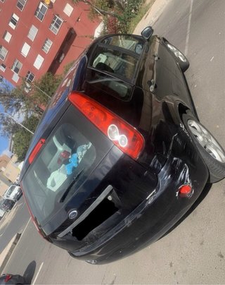 Coche Ford