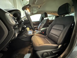 Infiniti Q30 2016
