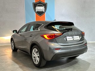 Infiniti Q30 2016