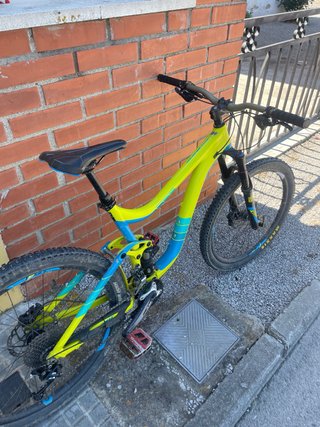 Giant Reign 2016 Enduro FULL EXTRAS
