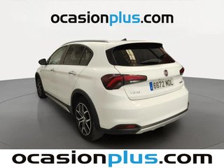 Fiat Tipo 1.5 Hybrid Cross DCT 97 kW (130 CV)