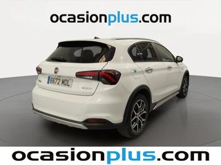 Fiat Tipo 1.5 Hybrid Cross DCT 97 kW (130 CV)