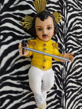 Niño Freddie Mercury Figura
