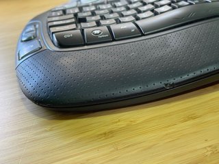 Teclado Ergonómico Logitech Wave Negro