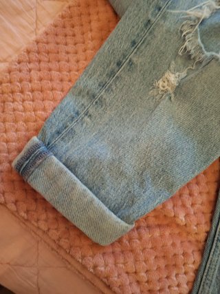 Pantalón vaquero roto azul