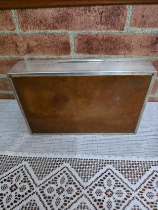Caja de plata para puros con monograma