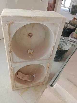 Fregadero antiguo de piedra